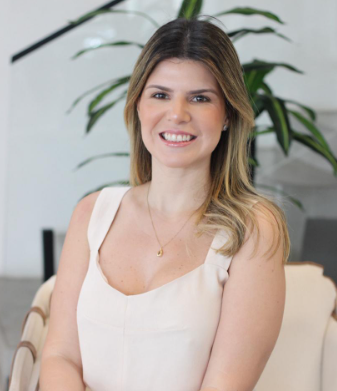 Dra. Nathalia Fares