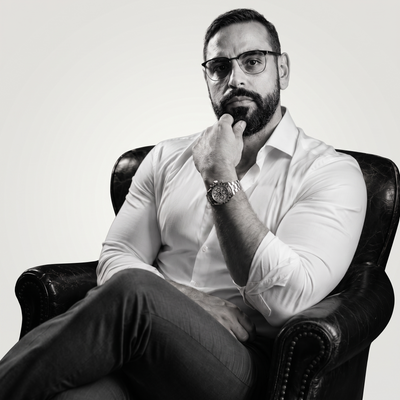 Dr. Thiago Bechara
